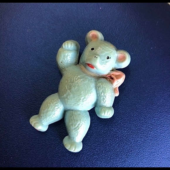 VINTAGE brooch 1950’s Child’s Baby Blue Bear Brooch Pin BABY KEEPSAKE - Picture 2 of 5